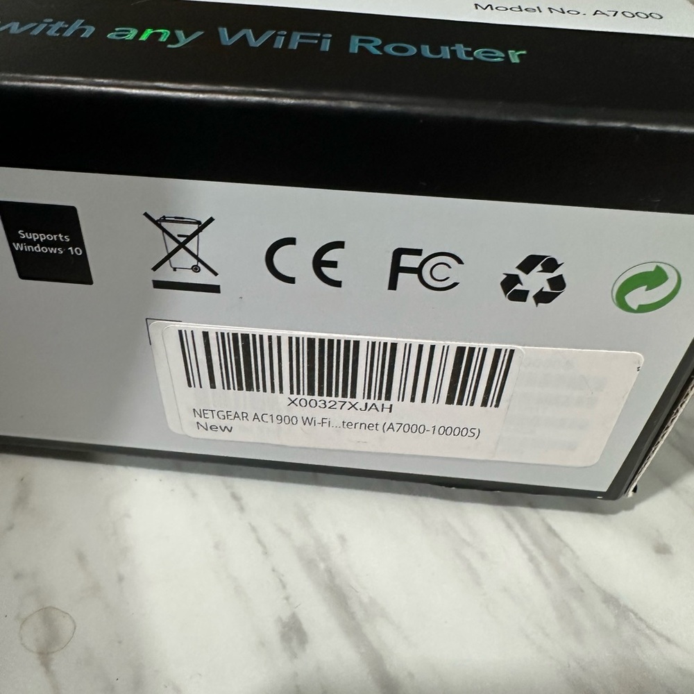 NETGEAR Nighthawk AC1900 WiFi USB Adapter - Black - Picture 4 of 4
